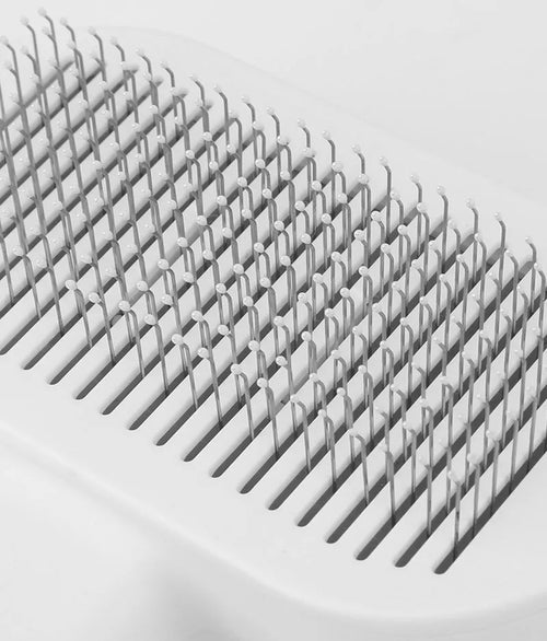 Self-Cleaning Cat Grooming Brush